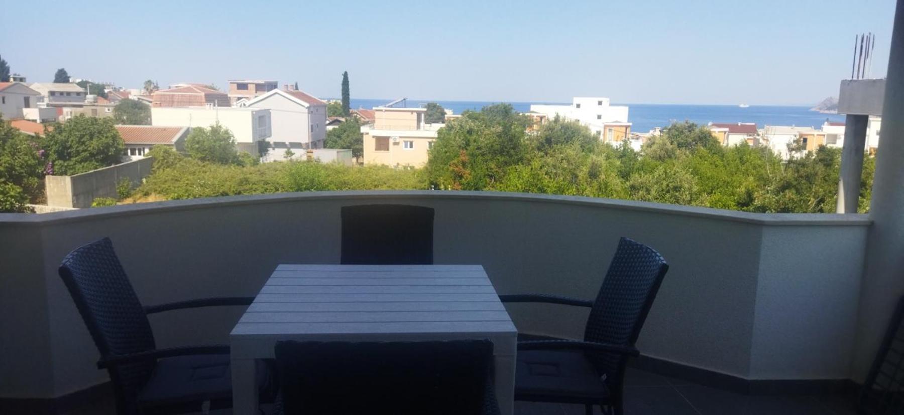 Laurel Apartments Бар Номер фото